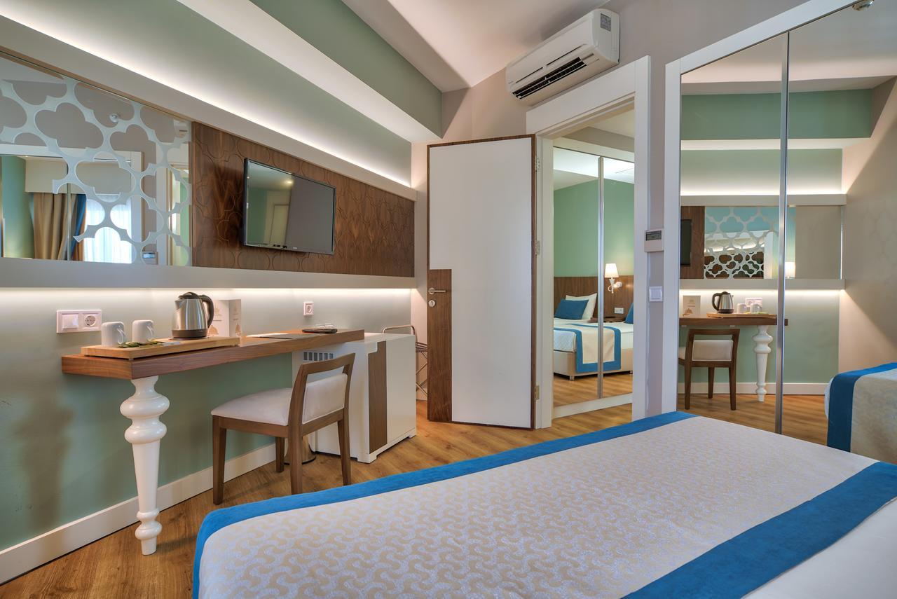 Side Crown Sunshine Ultra All Inclusive ภายนอก รูปภาพ