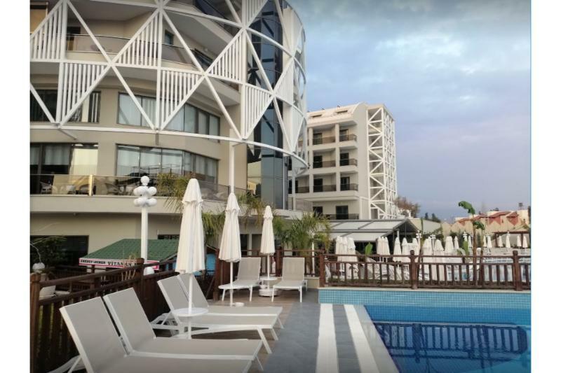 Side Crown Sunshine Ultra All Inclusive ภายนอก รูปภาพ